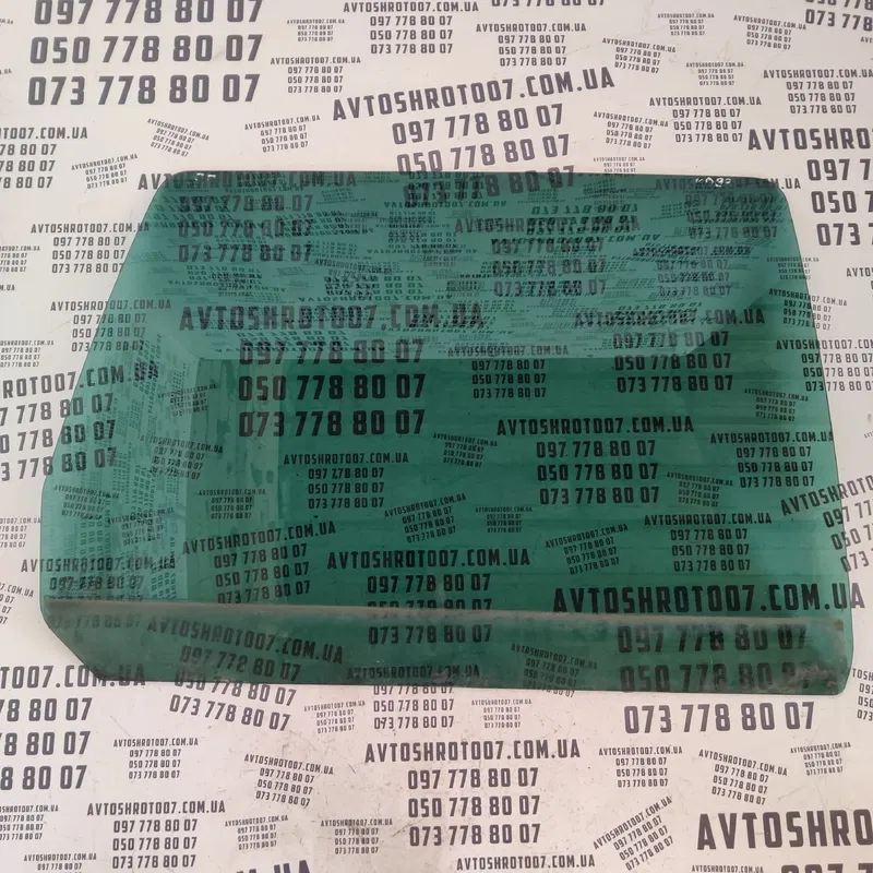 Скло дверей VW Sharan 1A (95-10) задня права OEM 43r000002