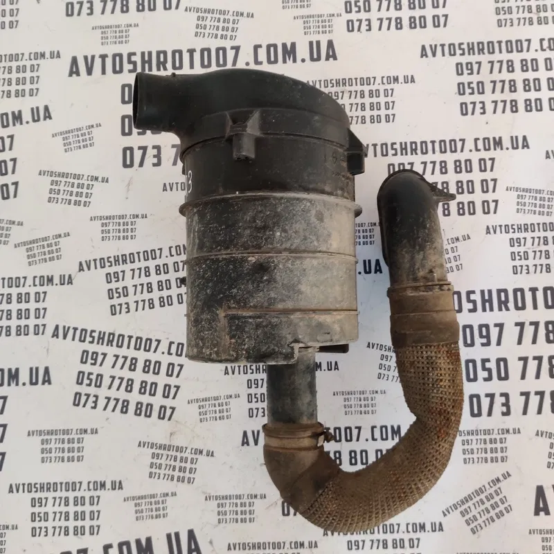 Корпус повітряного фільтра Renault Scenic 1 OEM 7700864802
