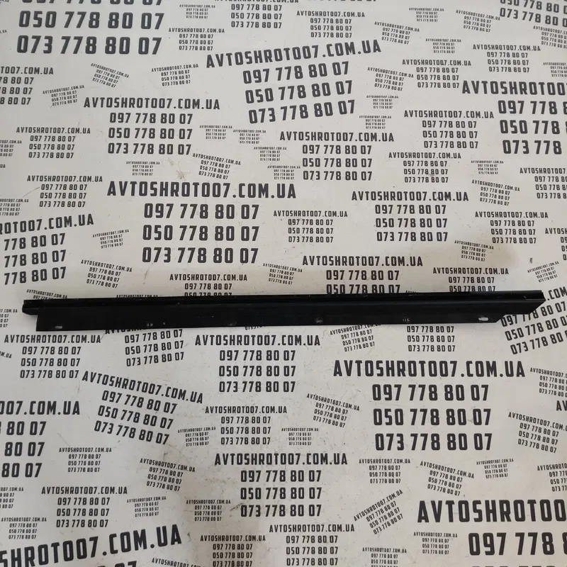 Накладка зовн. Audi A6 C5 (97-05) задня права OEM 4B5853764