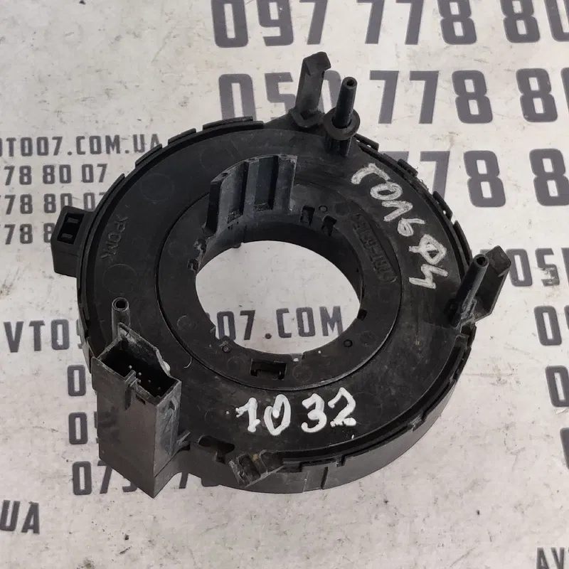 Шлейф підрульовий Volkswagen Golf 4 OEM 1J0959653
