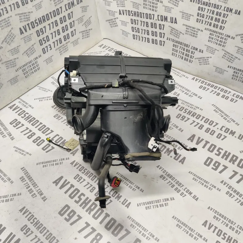 Корпус пічки Peugeot 807 (02-14) 2.2 HDI OEM 1495237080