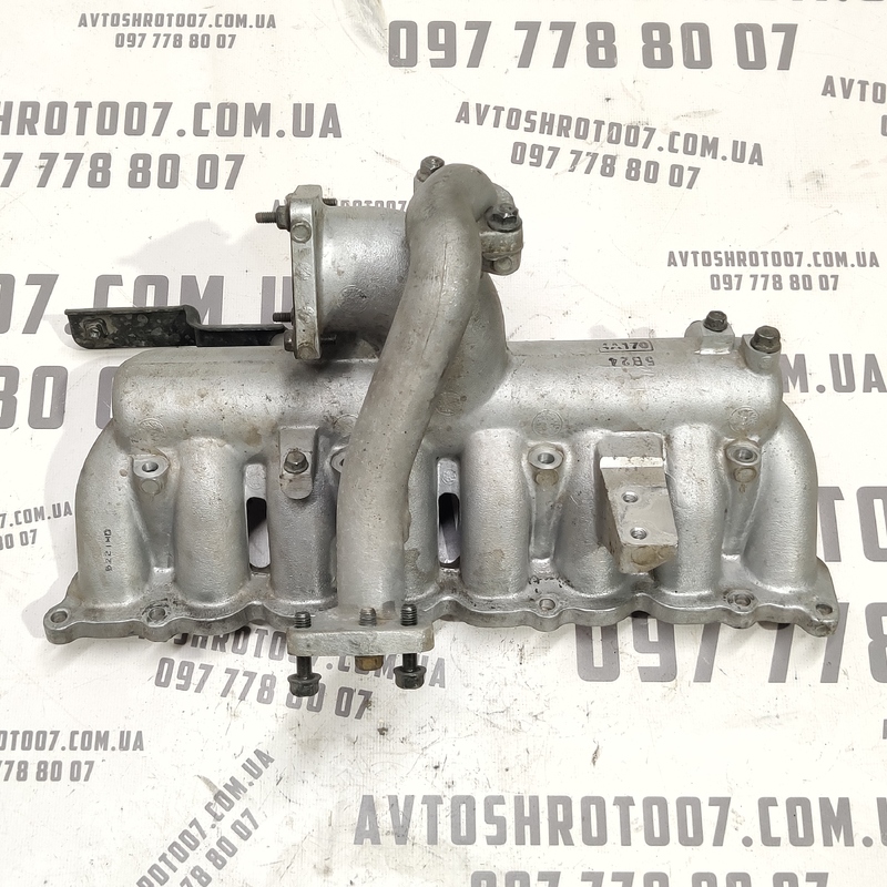 Впускний колектор Kia Sorento 1 (02-09) 2.5 CRDi Дизель D4CB