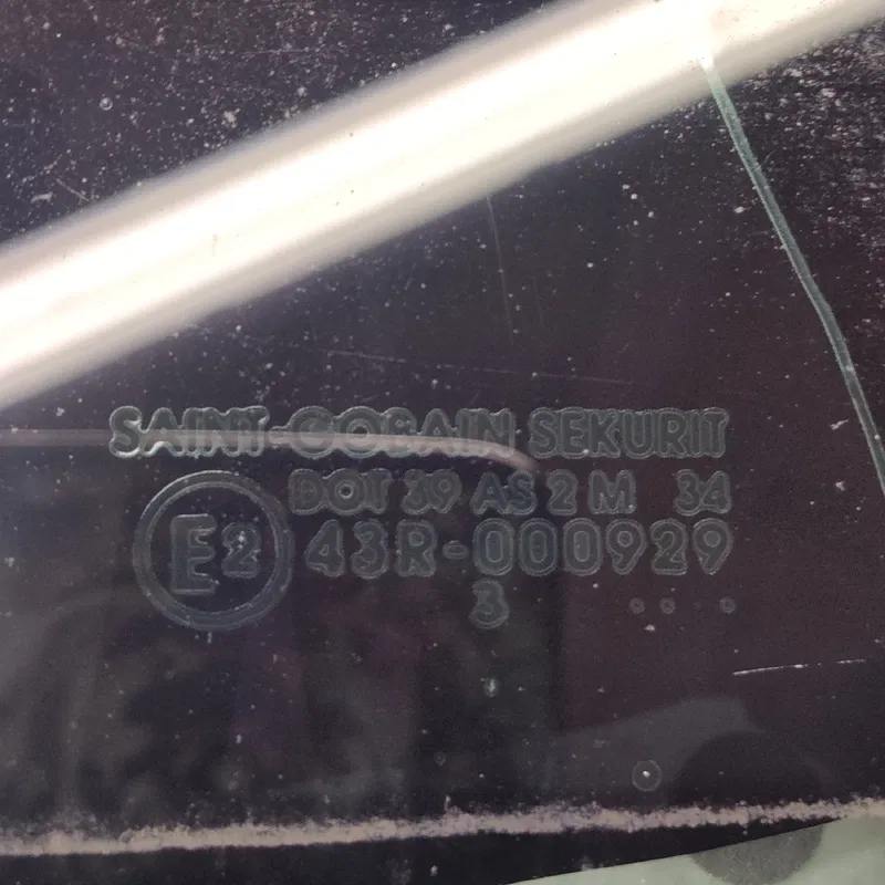 Скло дверей Peugeot 807 (02-14) 2.2 HDI заднє праве