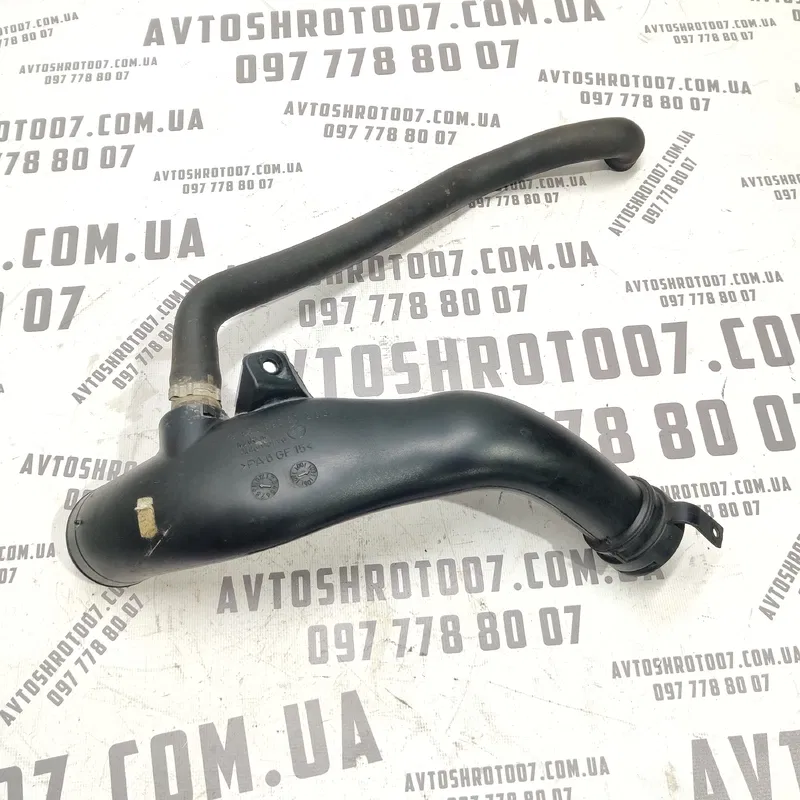 Патрубок інтеркулера Peugeot 807 02-14 2.2HDI OEM 1485369080