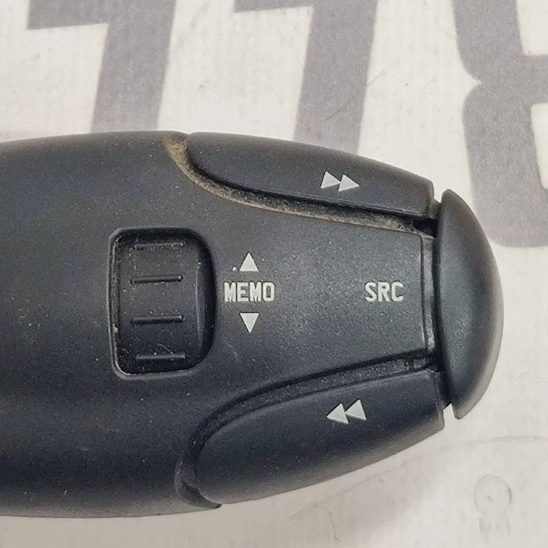 Перемикач підрульовий Peugeot 807 (02-14) 2.2 HDI 96413388xt