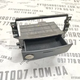 Попільничка Kia Sorento 1 (02-09) 2.5 CRDi фото 3