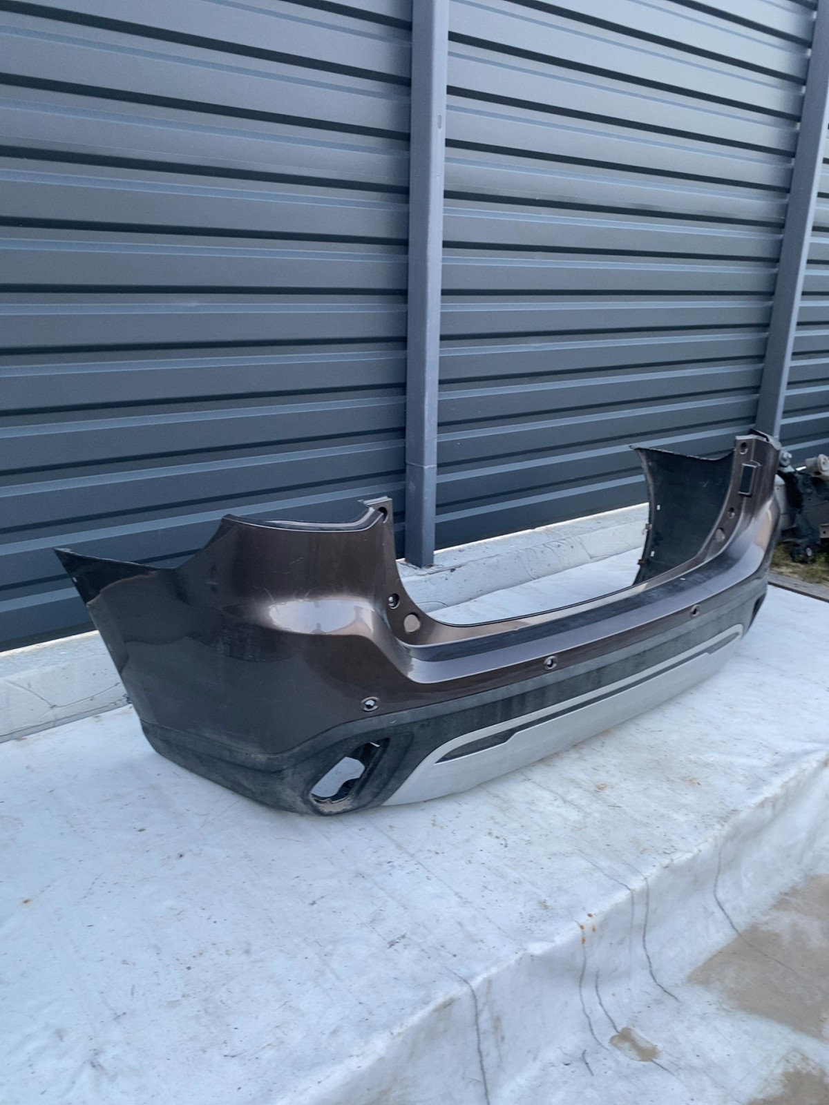 Бампер задній Mitsubishi Outlander 3 64100798ZZ