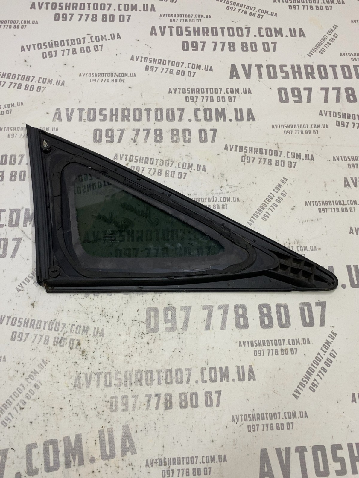 Кузовне скло Acura MDX 3