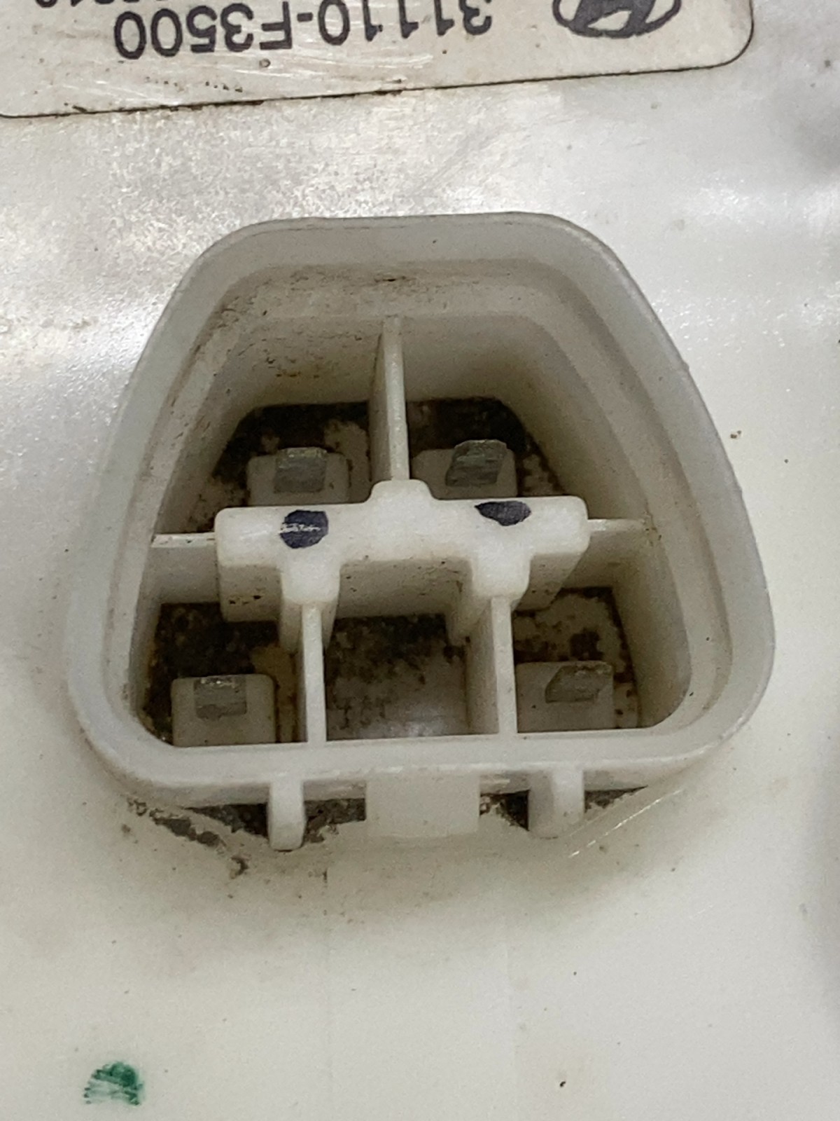 Паливний насос Hyundai Elantra 6 (15-20) 31110F3500