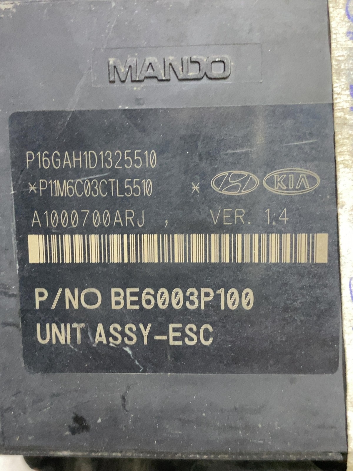 Блок управління АБС Hyundai Tucson 3 TL OE 58920D3100