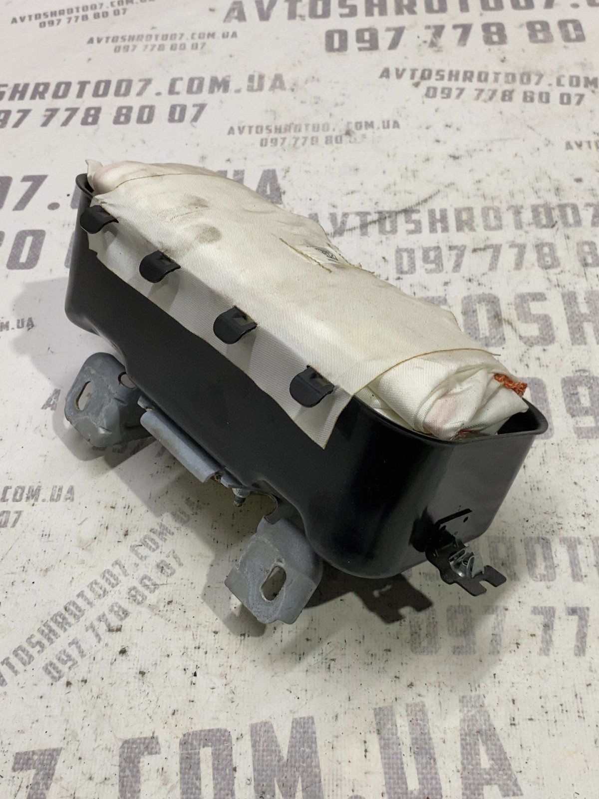 Подушка безпеки пасажира Ford Escape 3 CJ5478044A74