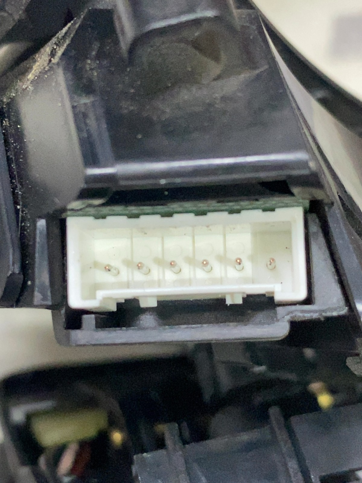 Кнопки керма Range Rover Evoque 1 OEM GJ3M3F563KA