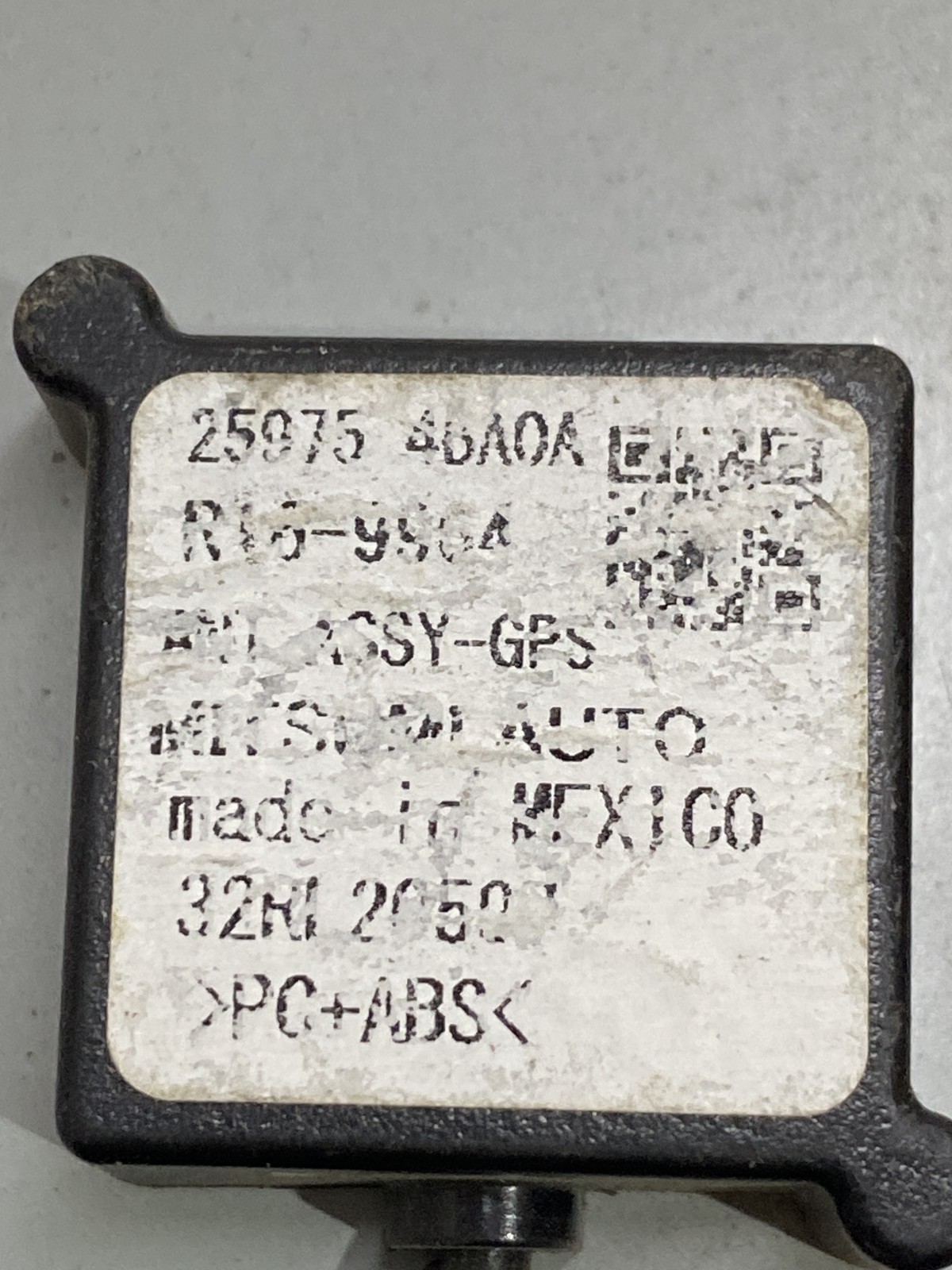 Антена Jeep Compass MK OEM 259754BOA