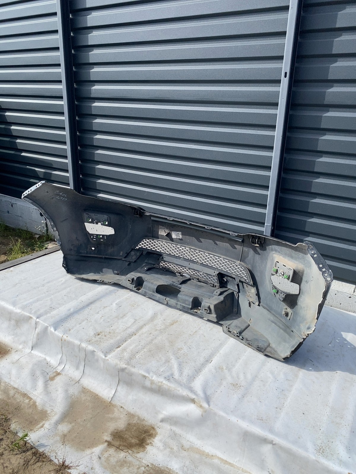Бампер передній Range Rover Evoque 1 (11-18) BJ3M17F003