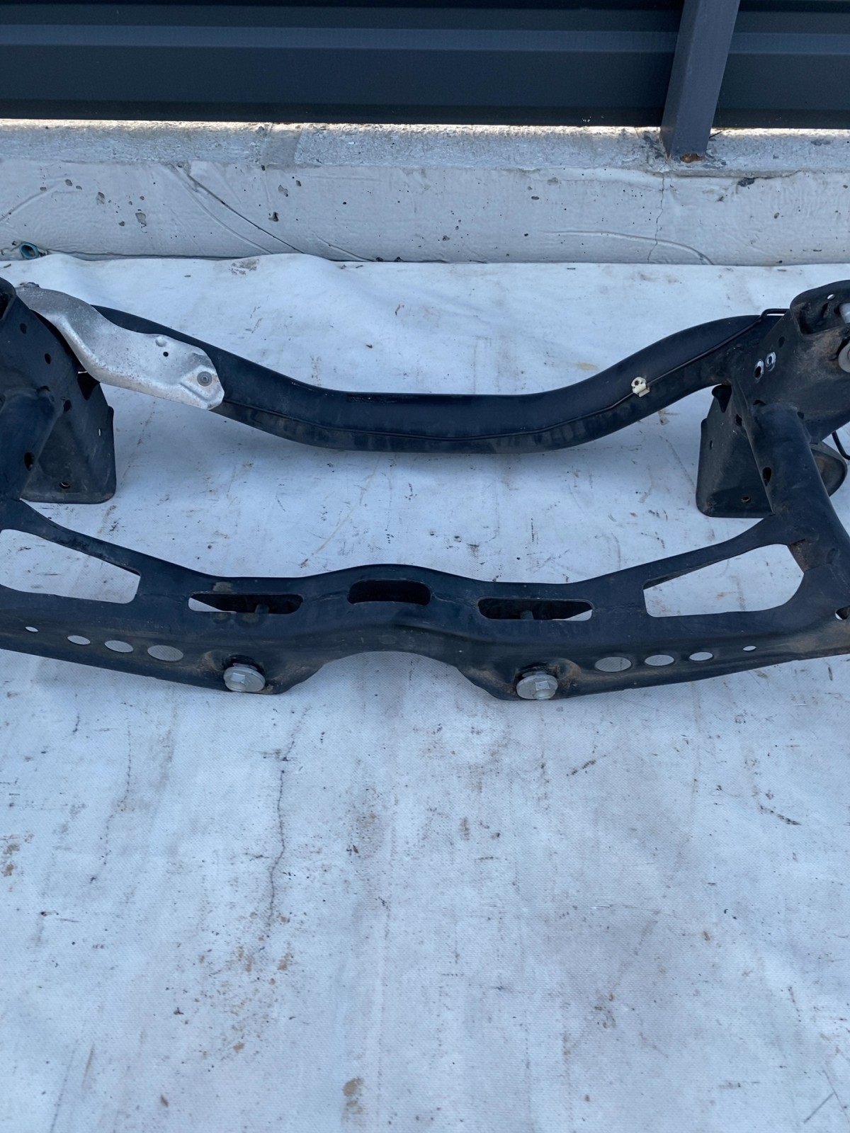 Підрамник задній Volkswagen Passat CC 35 3C0505235AC