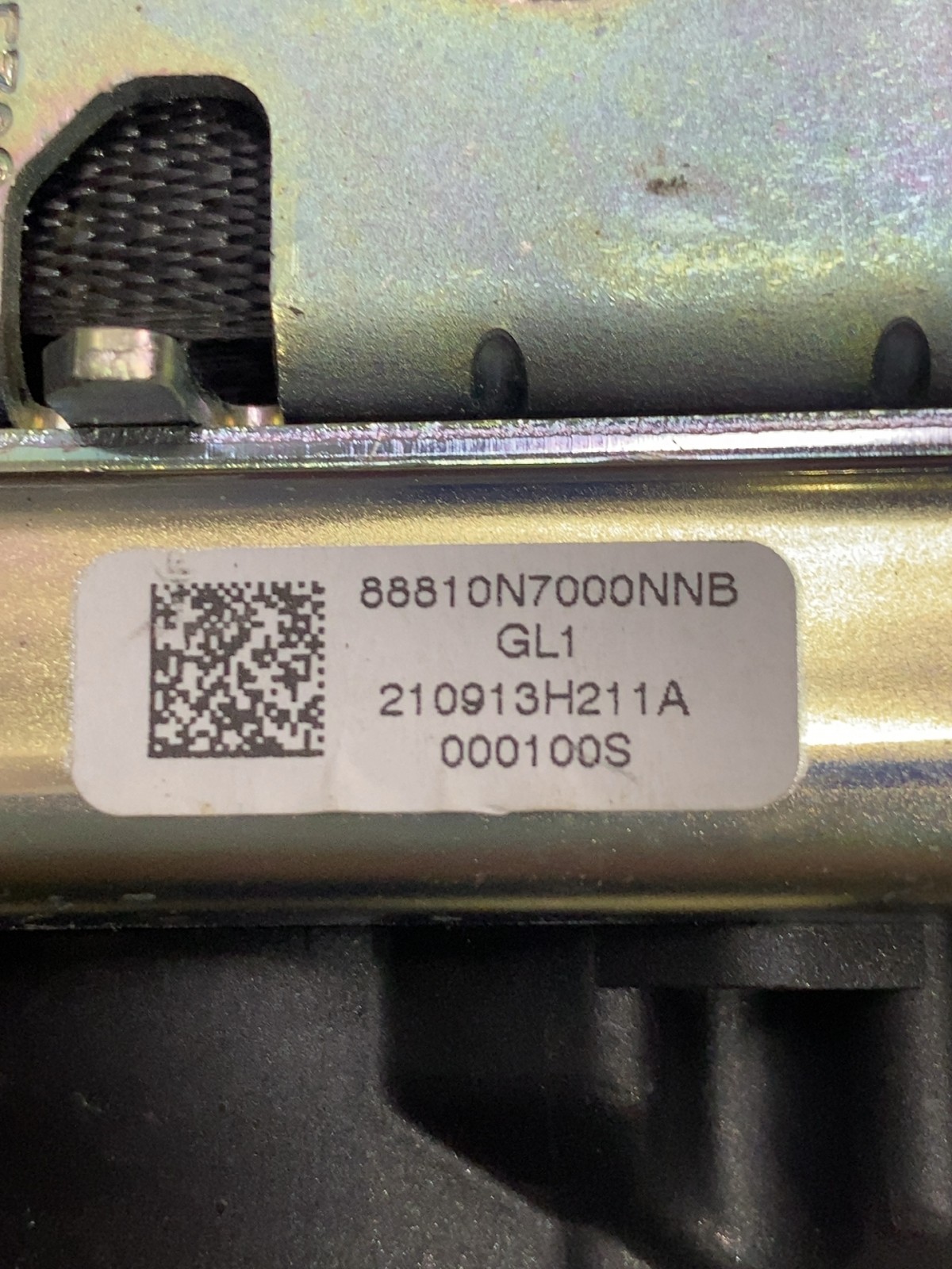 Ремінь безпеки Range Rover Evoque 1 OEM 0589p10021