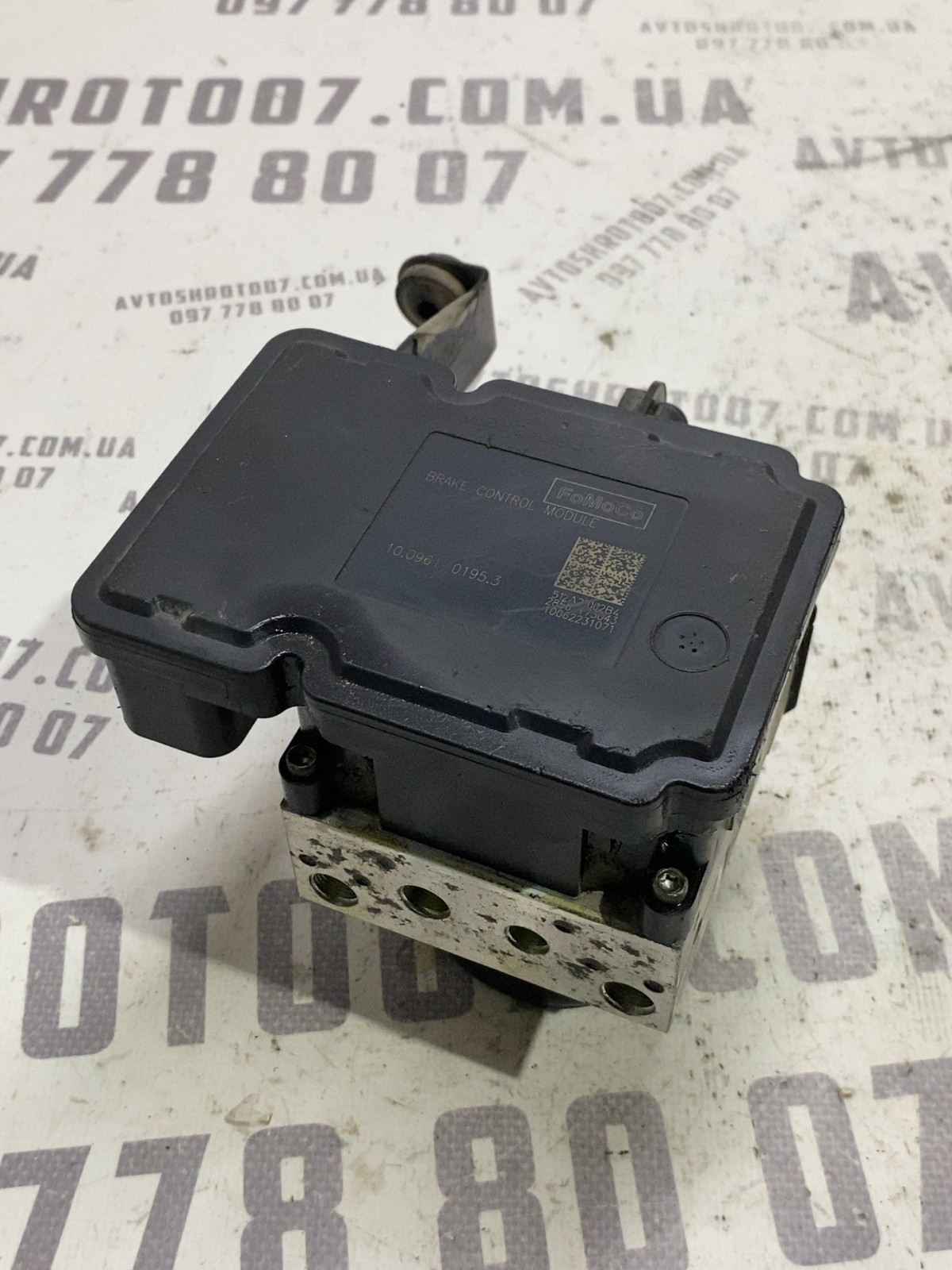 Блок управління АБС Ford Escape 3 OE CV612C405AE