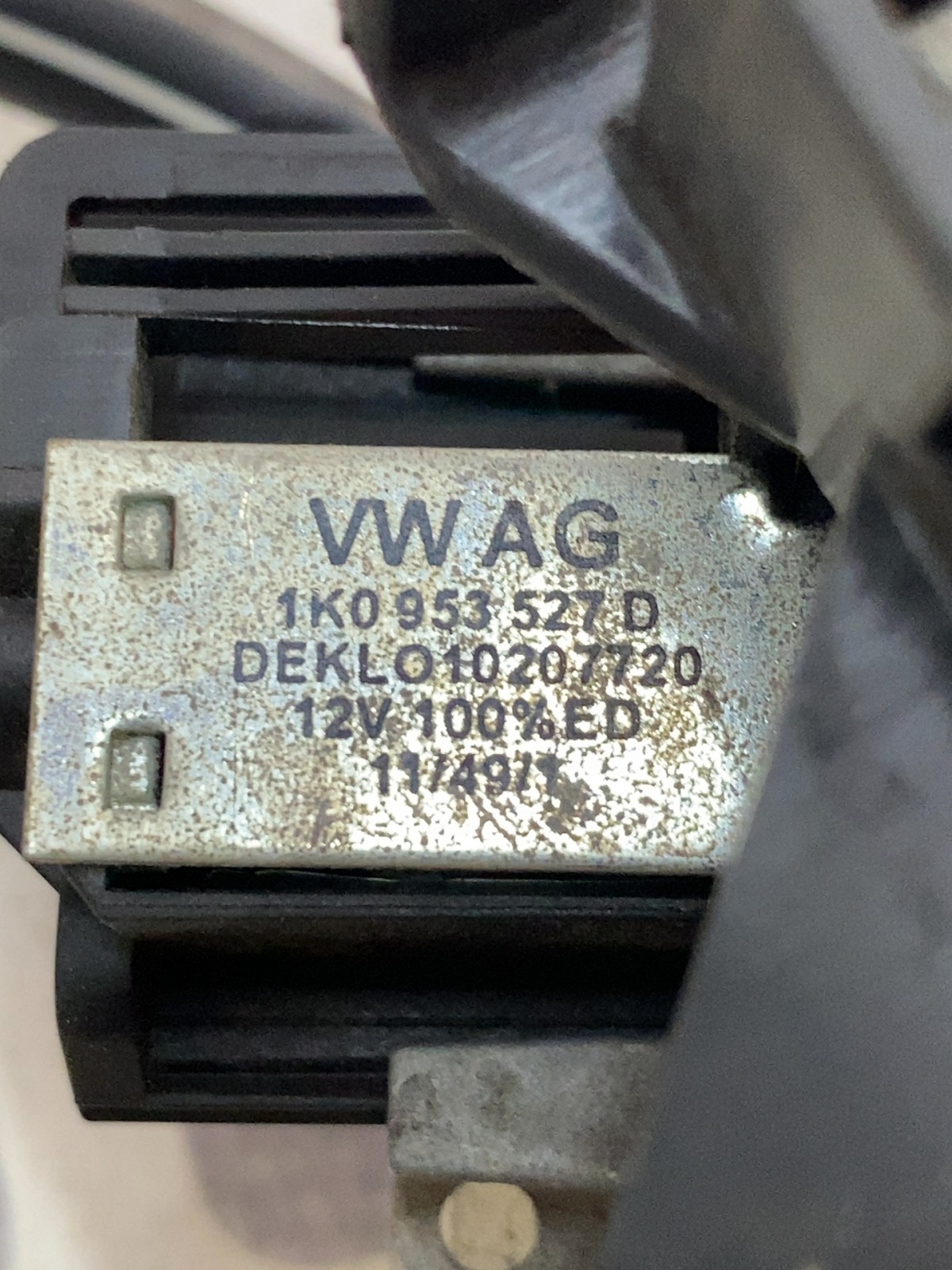 Замок запалювання Volkswagen Jetta 6 1K0905851B