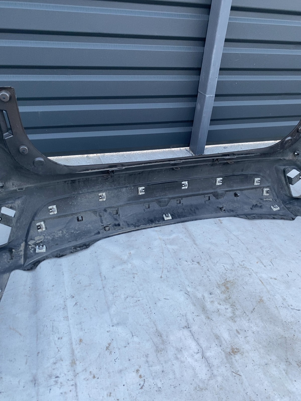 Бампер задній Mitsubishi Outlander 3 64100798ZZ