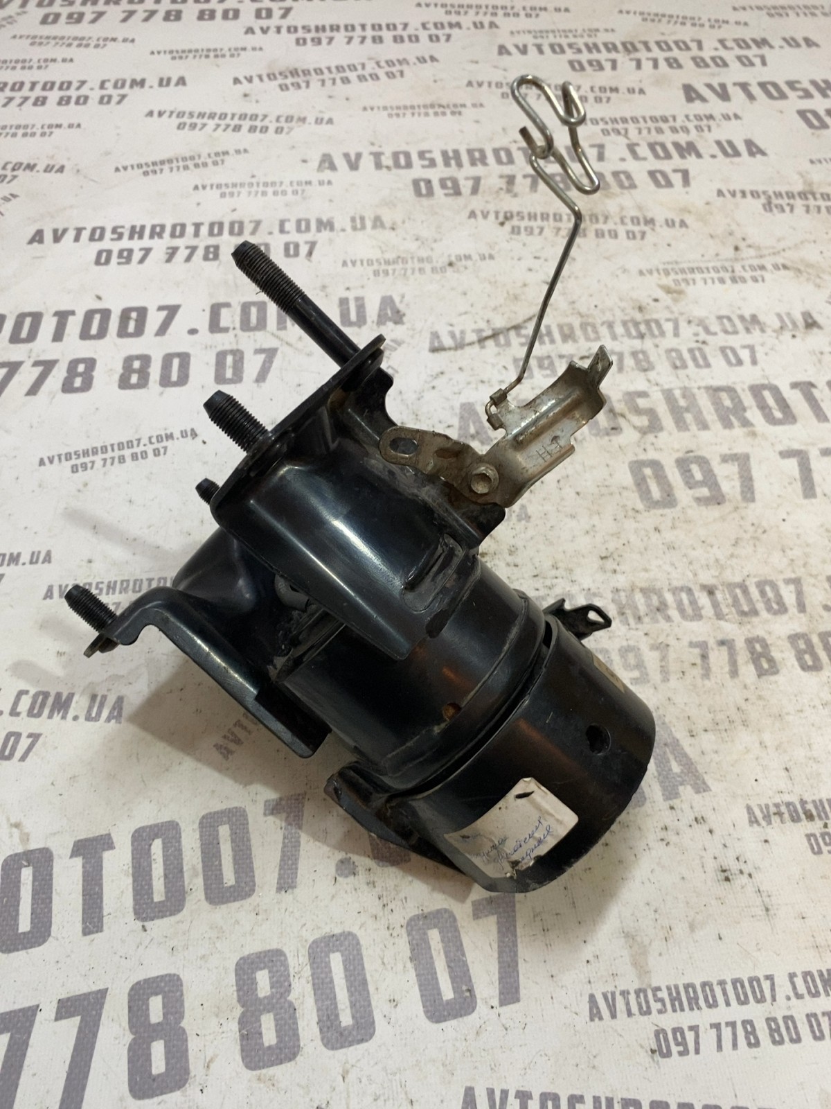 Подушка двигуна Toyota RAV4 5 K6090106