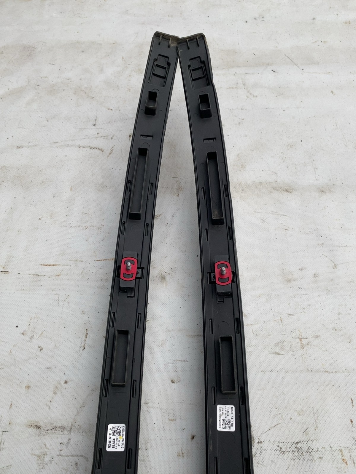 Рейлінги на кришу Hyundai Tucson 4 OE 87270N7000