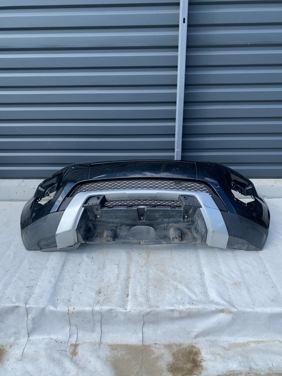 Бампер передній Range Rover Evoque 1 (11-18) BJ3M17F003