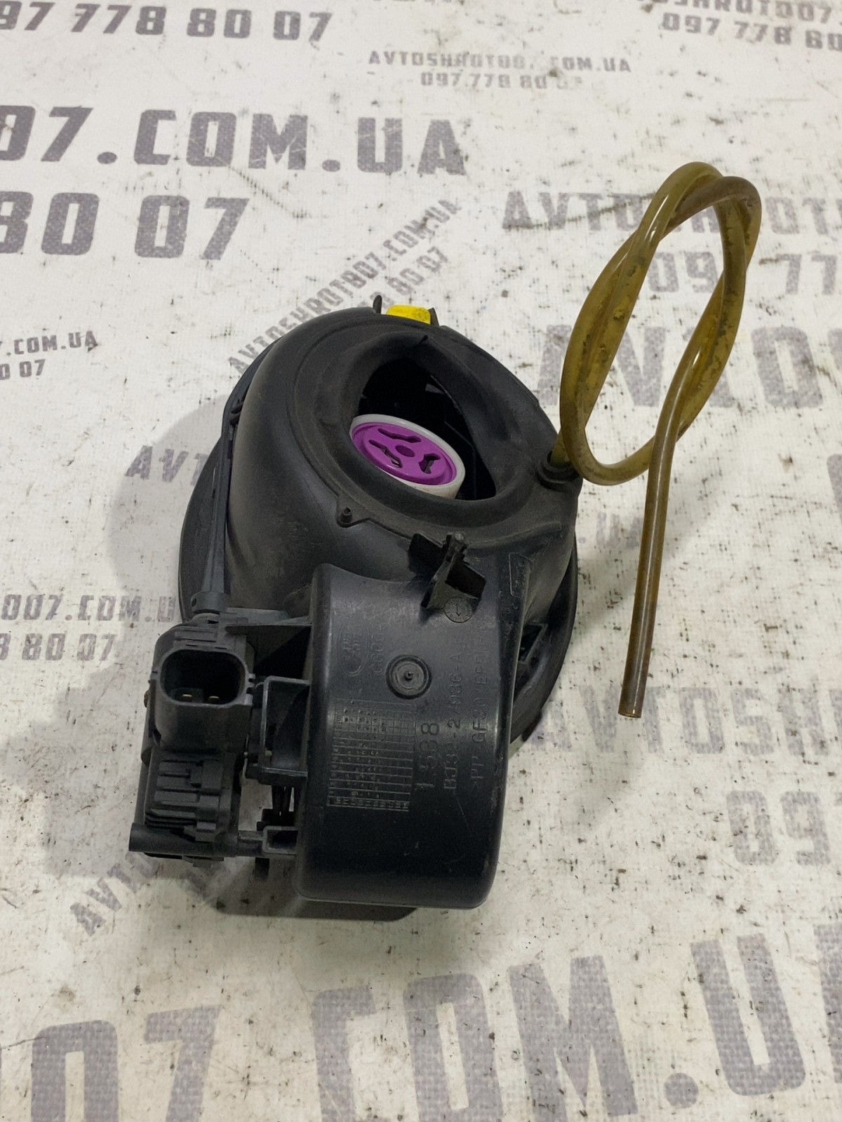 Лючок бака Land Rover Range Rover Evoque 1 OE BJ3227936A
