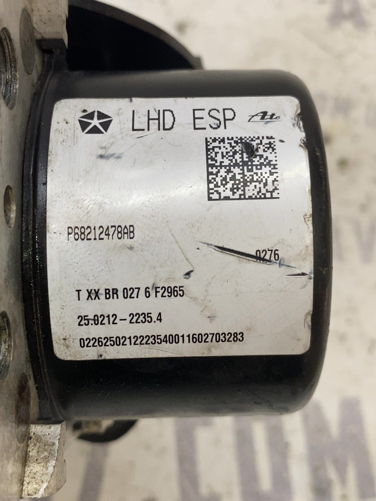 Блок управління АБС Jeep Patriot MK GD655914