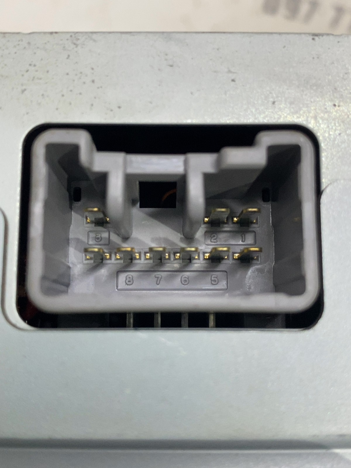 Аудіопідсилювач Jeep Compass MK OEM 05026855AA