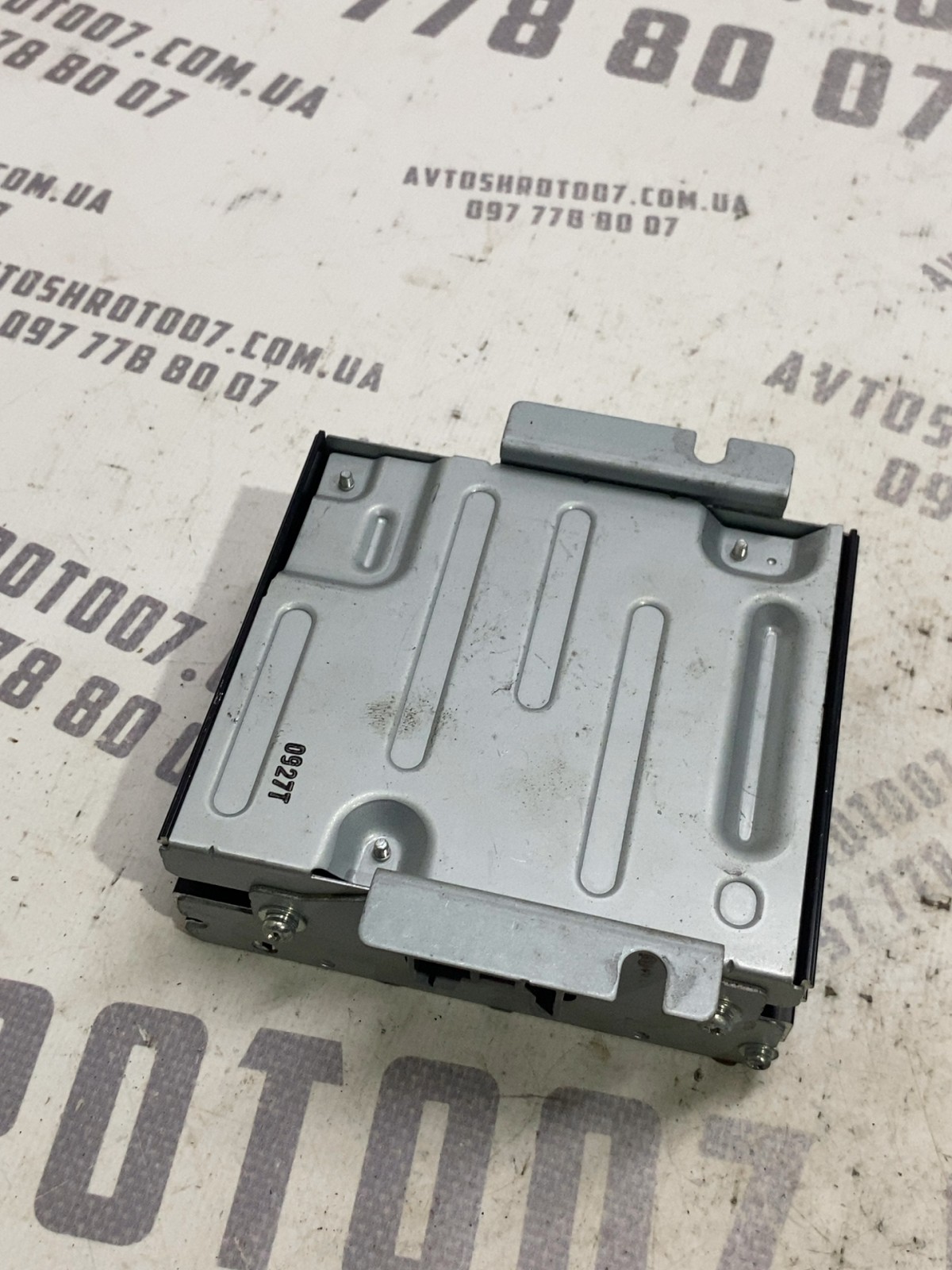 Аудіопідсилювач Jeep Compass MK OEM 05026855AA