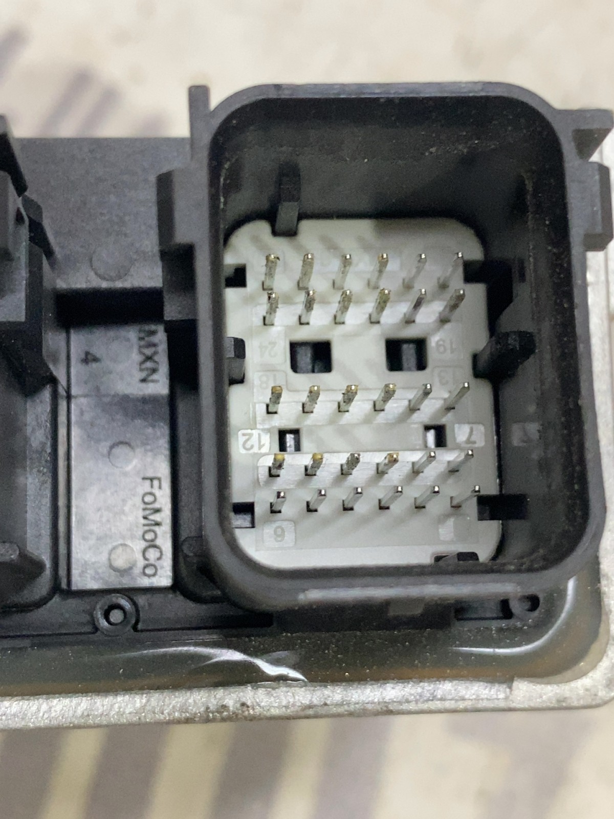 Блок подушок безпеки Ford F-150 (09-14) FL3T14B321BD
