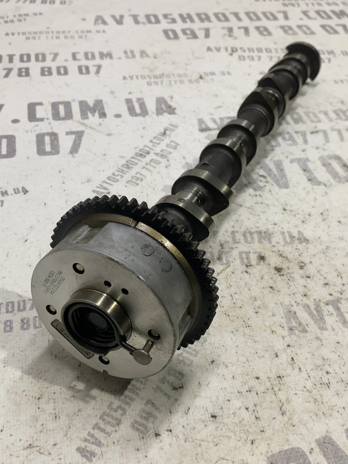 Розпредвал Jeep Compass MP OEM 05047022AA