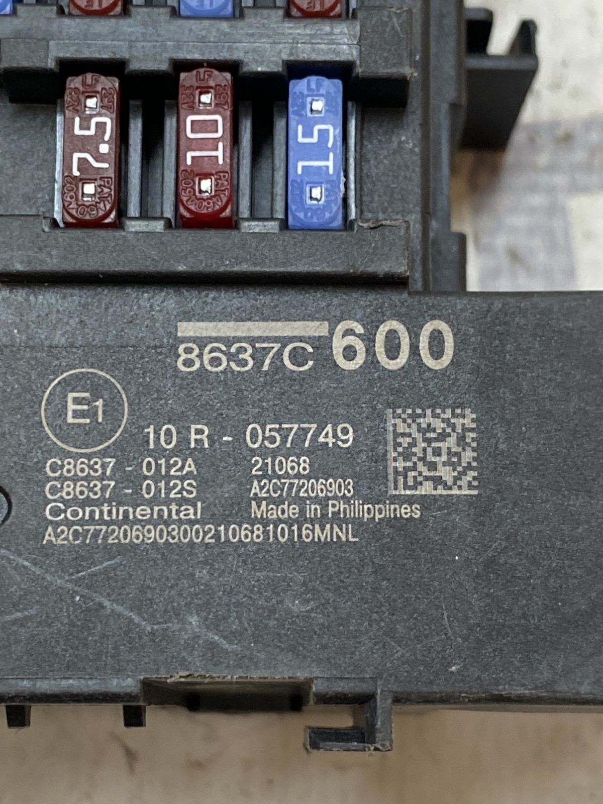 Блок запобіжників Mitsubishi Outlander 3 8637C600
