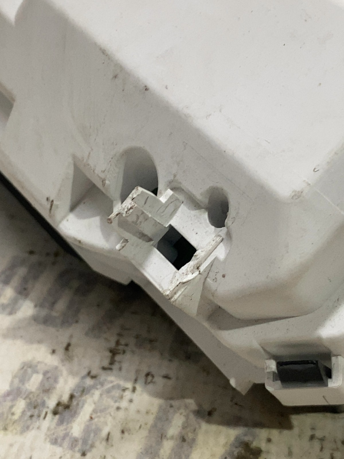 Панель приладів Mitsubishi Outlander 3 OEM 8100C832