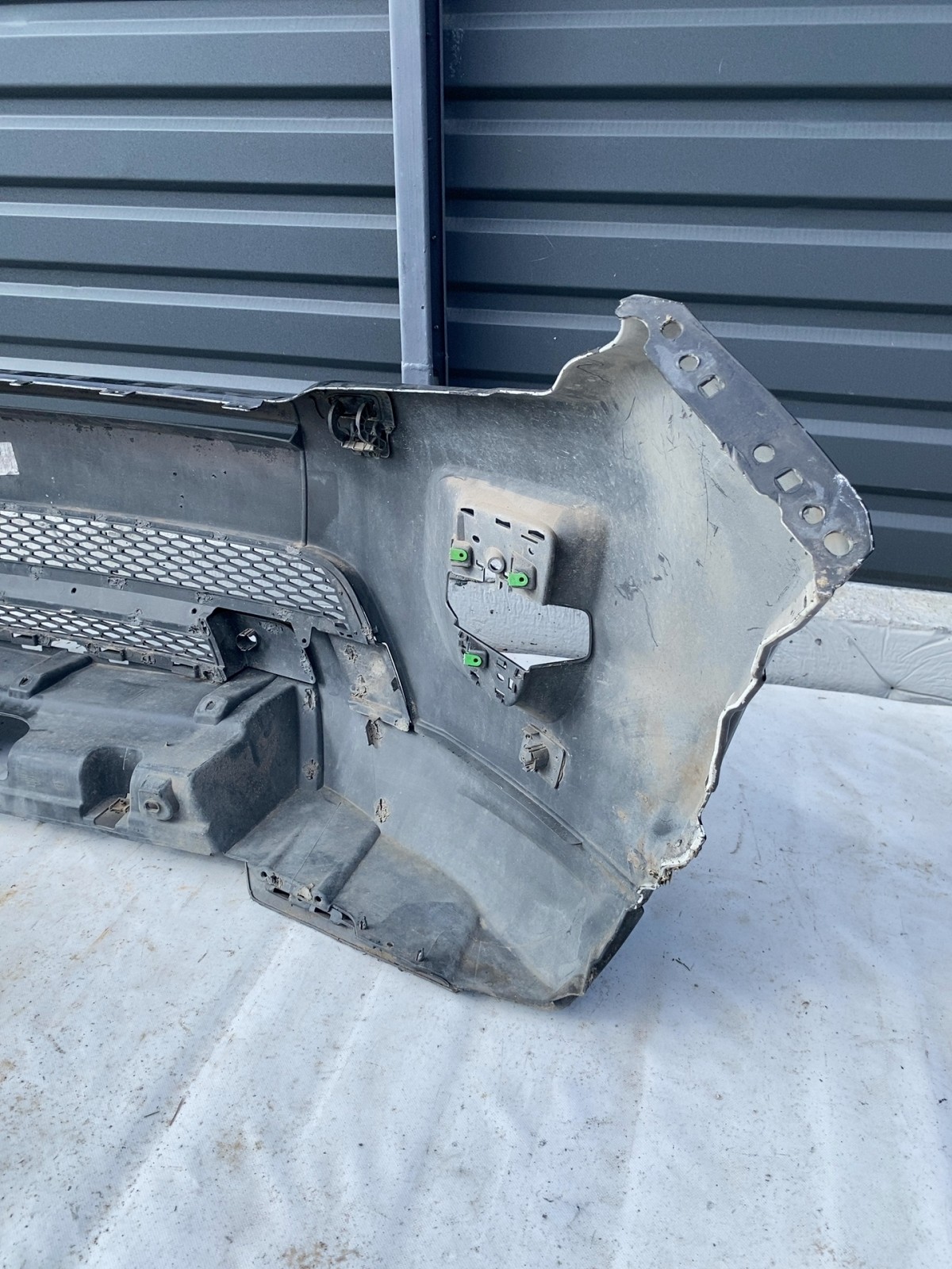 Бампер передній Range Rover Evoque 1 (11-18) BJ3M17F003