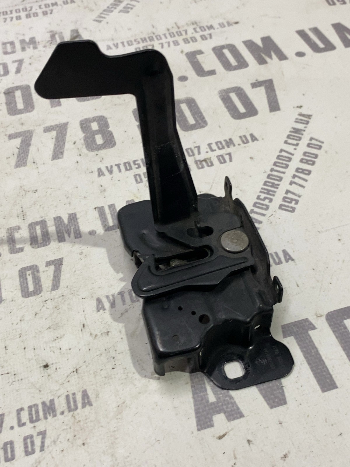 Замок капота Jeep Compass MK (06-16) 68079691AA
