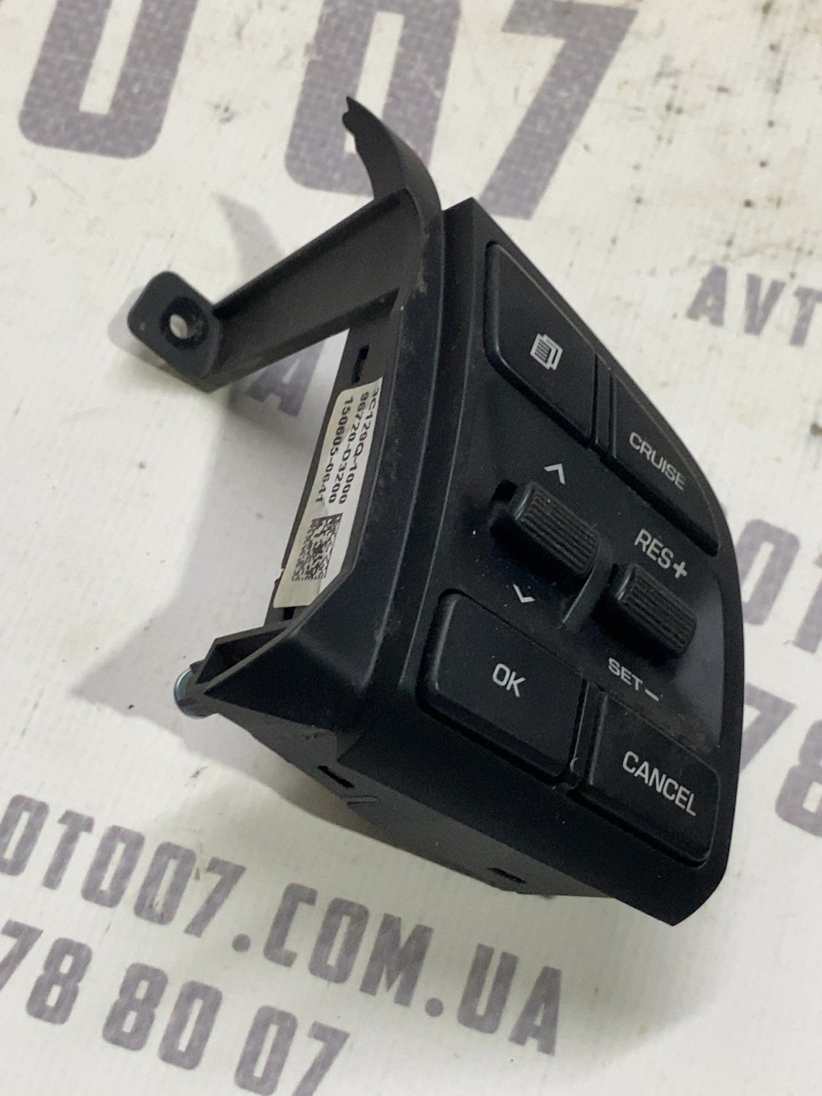 Кнопки керма Hyundai Tucson 3 TL 96720D3200