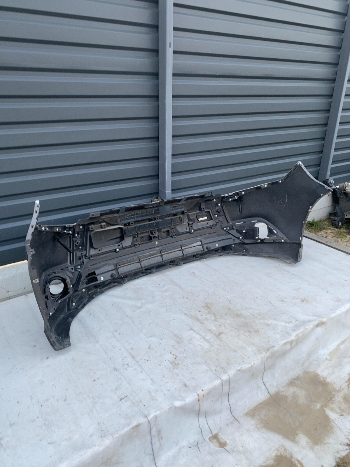 Бампер передній Mitsubishi Outlander 3 (12-21) 6410G227ZZ
