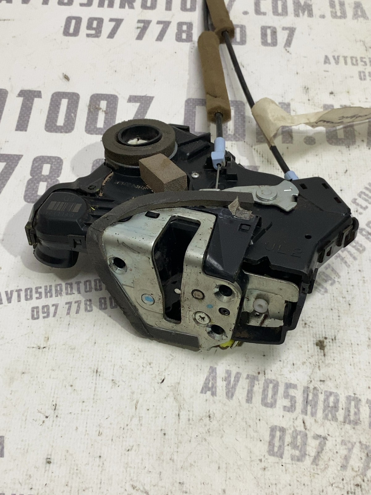Замок дверей Acura RDX 2 OE 171114Q