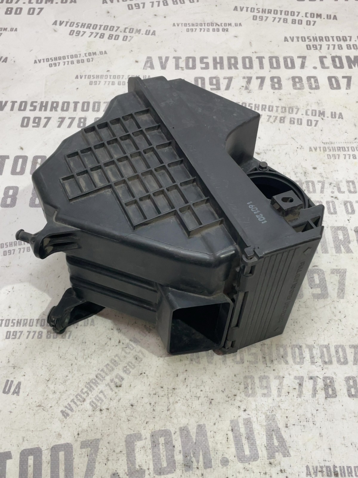 Корпус повітряного фільтра Kia Sportage 4 15-21 28110D3200