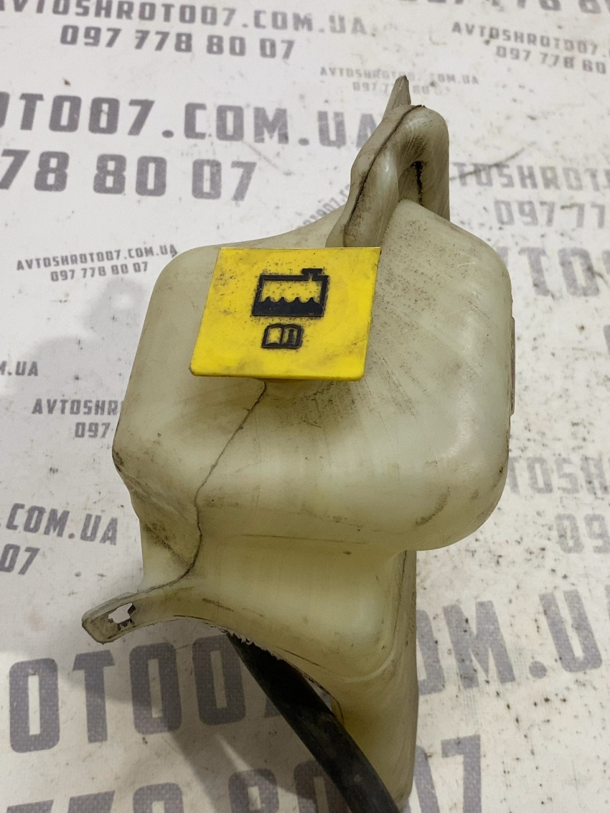 Бачок розширювальний Jeep Patriot MK (07-17) 05058156A