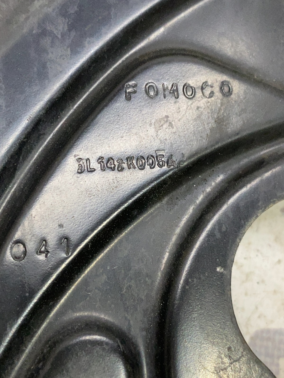 Захист торм. диска лів пер Ford F-150 (09-14) 8l141k0054