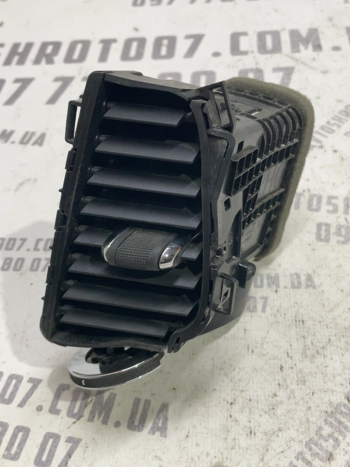 Дефлектор обдуву салону Jeep Compass MP 5ZL48TRMAA