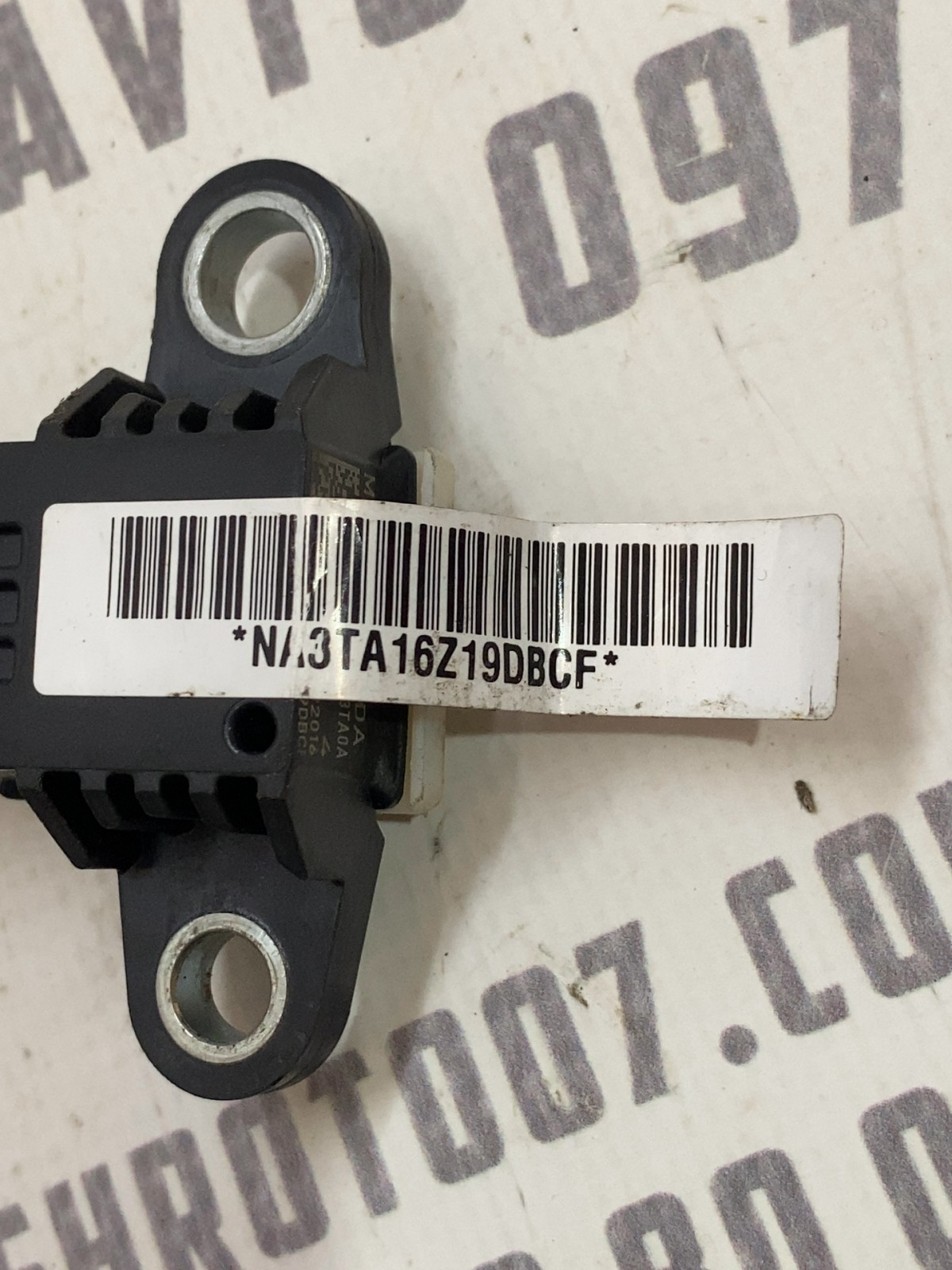 Датчик удару подушки безпеки Jeep Compass MK 988363TA0A