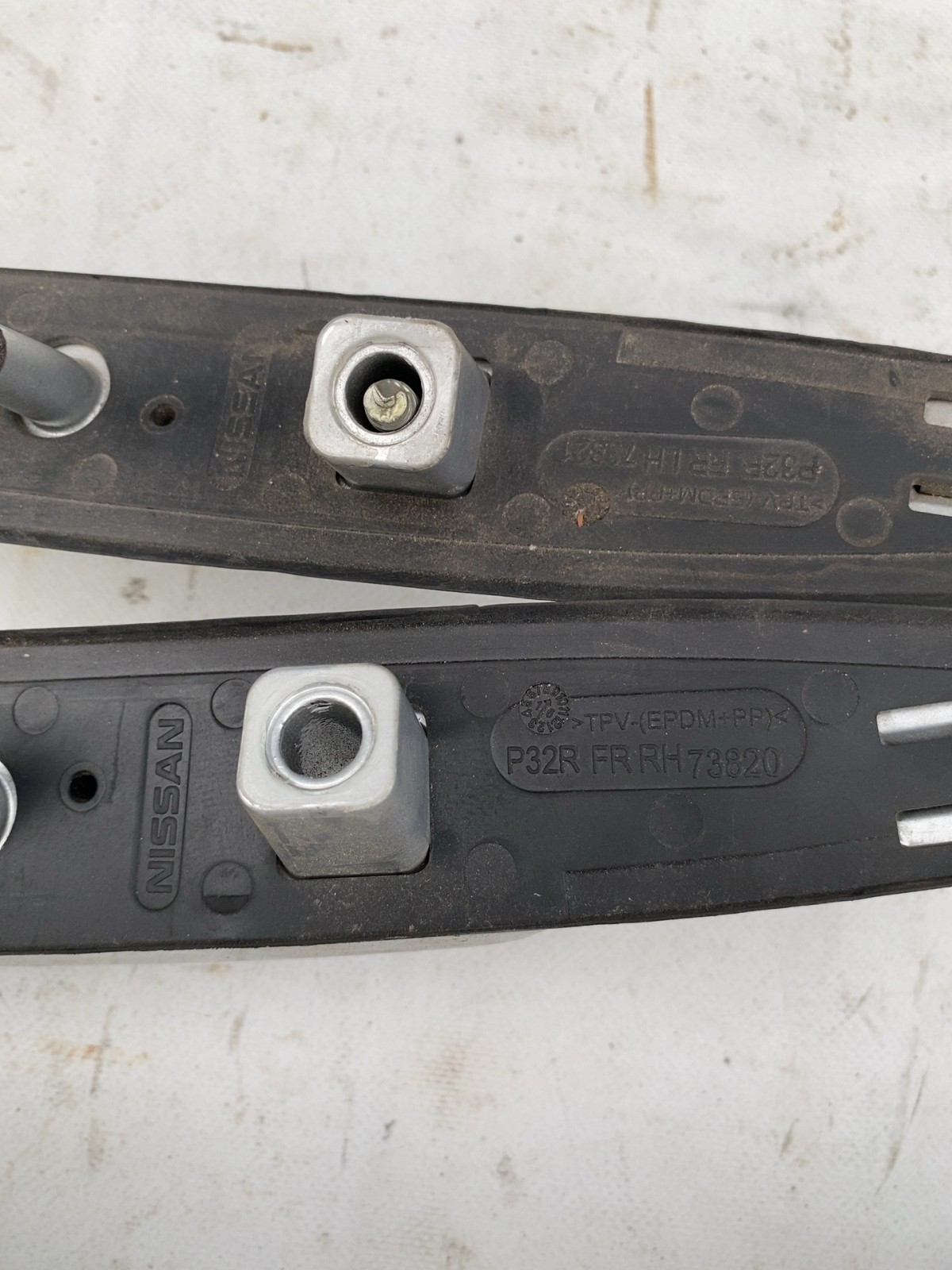 Рейлінги на кришу Nissan Rogue T32 OE 160929090301
