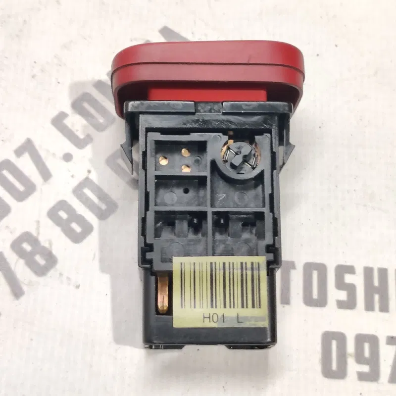 Кнопка аварійки Hyundai Elantra 3 (00-06) 1.6 Бензин