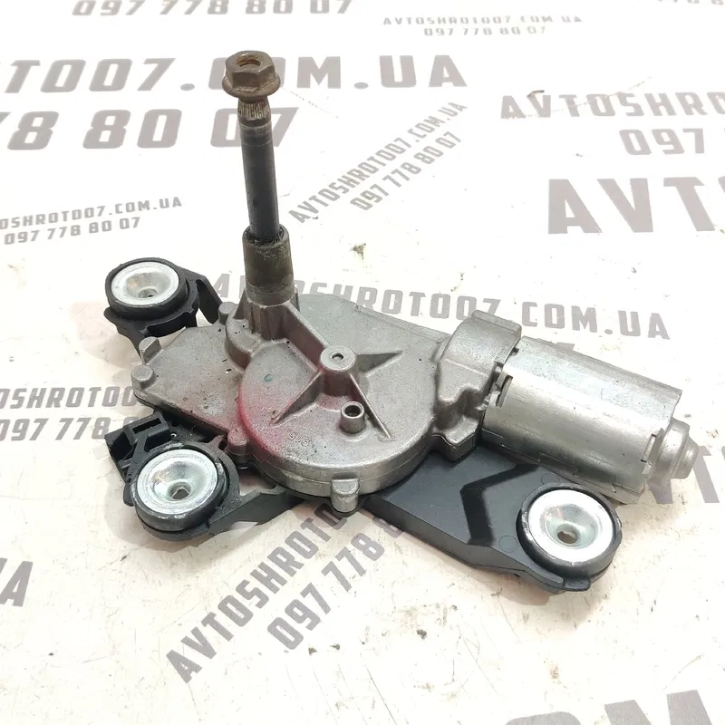 Мотор склоочисників Volvo V50 04-12 2.0D задній OEM 30763683
