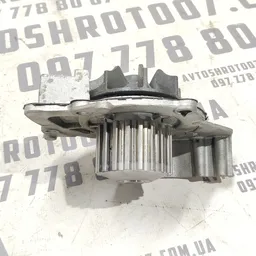 Помпа Volvo V50 (04-12) 2.0 Дизель D4204T фото 4