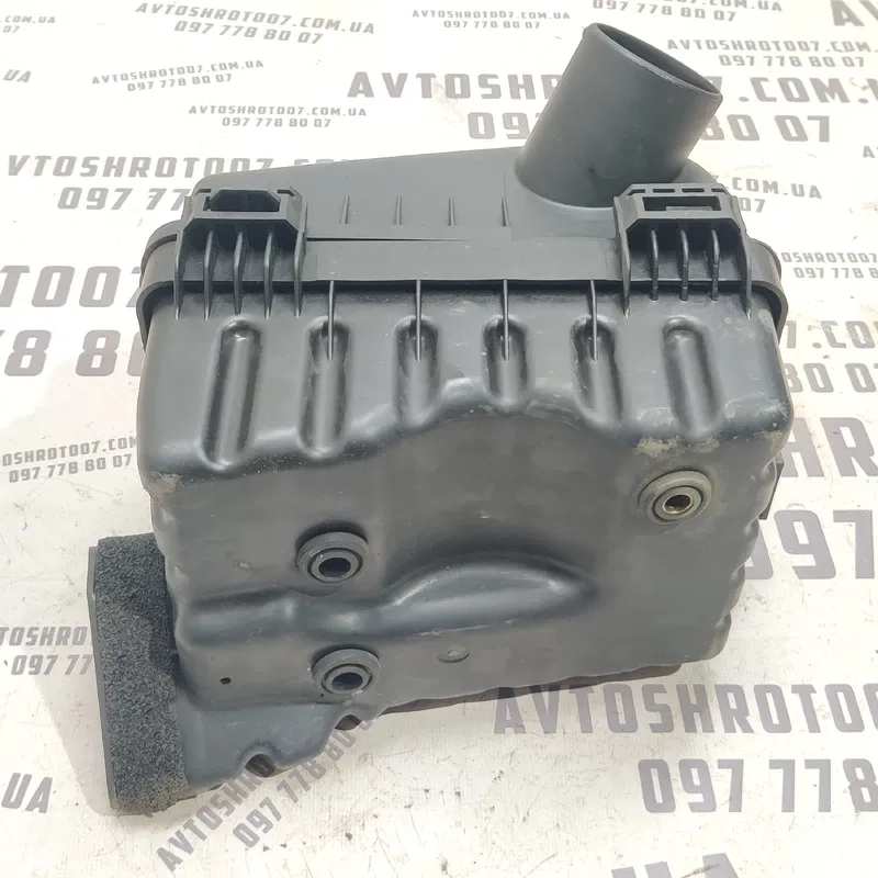 Корпус фільтра Hyundai Elantra 3 (00-06) 1.6 OEM 281102D000