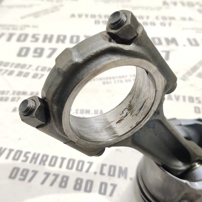 Поршень з шатуном Volvo V50 (04-12) 2.0 Diesel D4204T